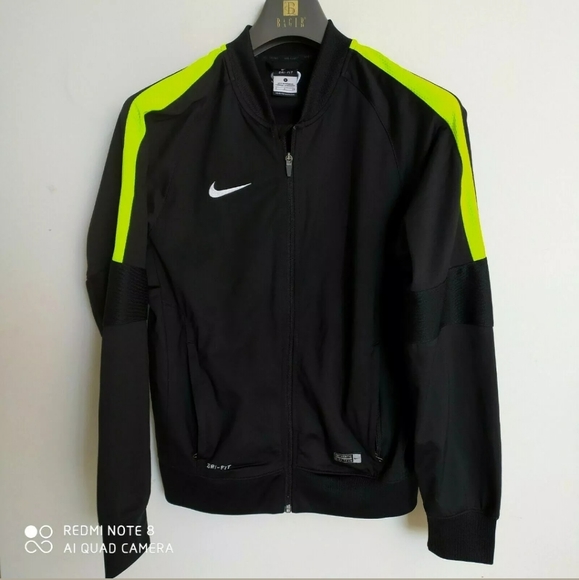 Nike Other - Nike jacket